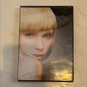 Paul Mitchell Hair Smoothing Guide  NEW SEALED - Black and Gold